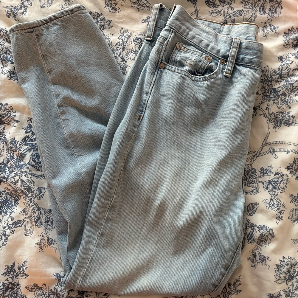 Madewell Light Wash Straight Leg Jeans